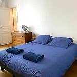 Quiet&Very Central 2 BR Flat
