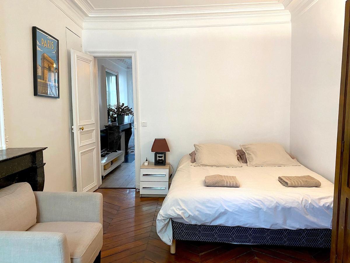 Real Parisian With 2 Bedrooms And Ac Appartement *